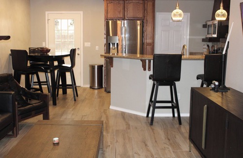 McAllen Apartment | Cozy 3-bedroom apartment in McAllen Texas.