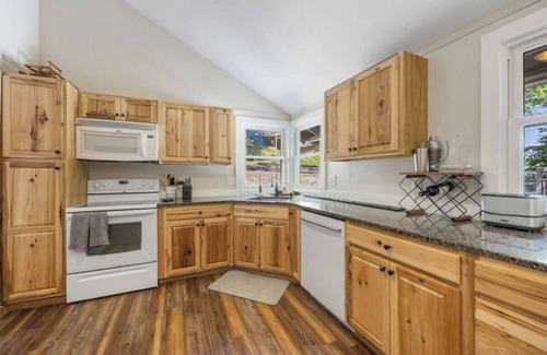 Gilford Ski Chalet | Cozy 3-bedroom chalet in charming Gilford with Hot Tub!