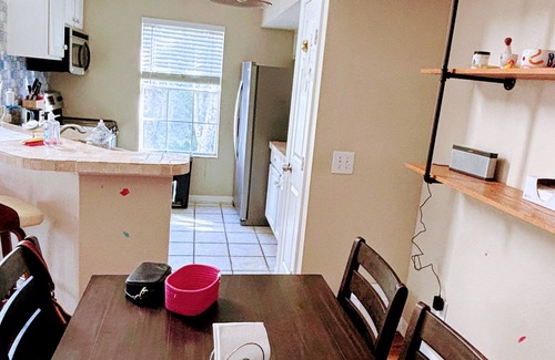 Southside Condo | Cozy 3 bedroom condo near Jax beach and Mayo Clinic
