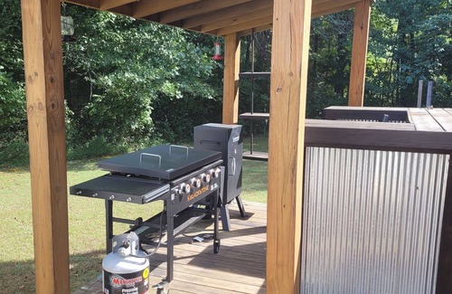 Heber Springs House | Cozy 3 bedroom house just minutes nfrom the Little Red River and Greers Ferry