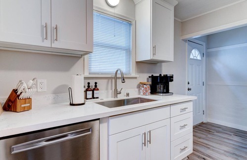 Madison Park House | Cozy 3 Bedroom Home in the Heart of Madison Park!