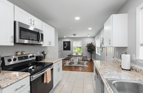 Chattanooga House | Cozy 3 Bedroom Home