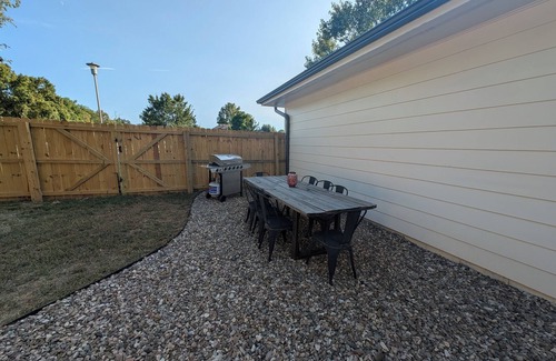 Fayetteville House | Cozy 3-bedroom, remodeled home in charming Fayetteville, AR centrally located.