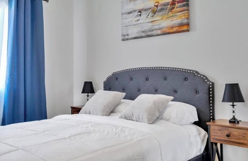 El Rancho House | Cozy 3-bedroom townhome in adorable Downey with AC, WiFi