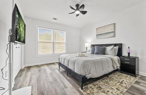 Loganville House | Cozy 3 BR house with Wi-Fi near Tribble Mill Park