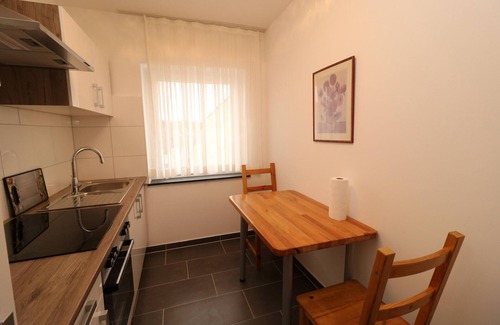 Frohnhausen Apartment | Cozy 3-Guest Apartment