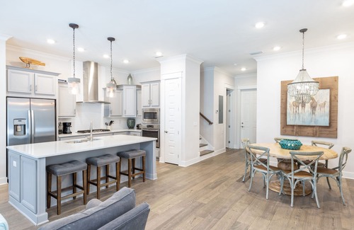 WaterSound Beach House | Cozy 3bed townhome close to beach/step from Hub