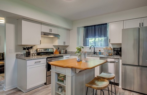Hendersonville House | Cozy 3BR Retreat -Fully Furnished w/Full Kitchen, WIFI, Smart TV near Nashville