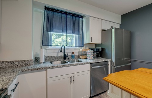 Hendersonville House | Cozy 3BR Retreat -Fully Furnished w/Full Kitchen, WIFI, Smart TV near Nashville