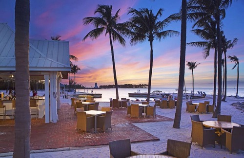 Marathon House | Cozy 3BR Villa with In-Room Dining & Spa Services at a Beachfront Oasis