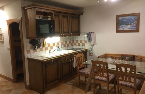 Les Houches Apartment | Cozy 3p RDJ in chalet view Chamonix Mont Blanc