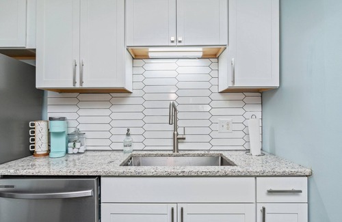 Fort Walton Beach House | Cozy 4 bedroom home walking distance to bay