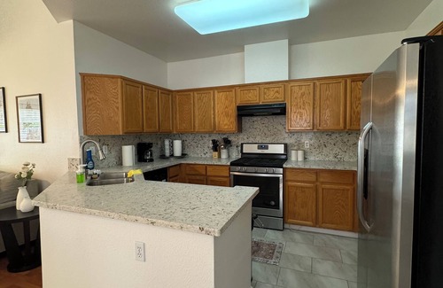 Turlock House | Cozy 4 bedroom family getaway home. Pet friendly home.
