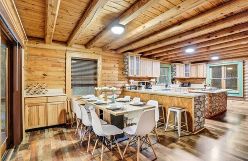 Florahome Cabin | Cozy 4BR Cabin with pool, BBQ