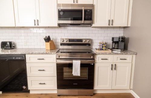 Knoxville House | Cozy 4br House - Utk, Dt, Covenant Health Park