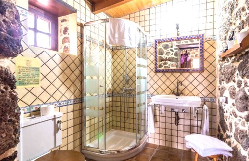 Villaverde Bed & Breakfast | Cozy Accommodation with Pool and Breakfast WIFI