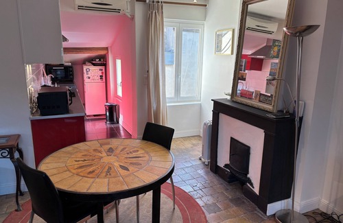 Terreaux - Bat d'argent Apartment | Cozy Accommodation in Central Lyon.Feel at home!