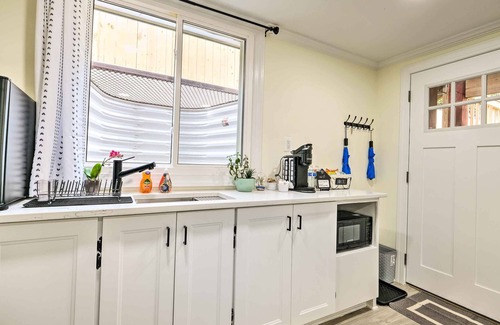 Potomac West House | Cozy Alexandra Getaway ~ 5 Mi to Downtown DC!