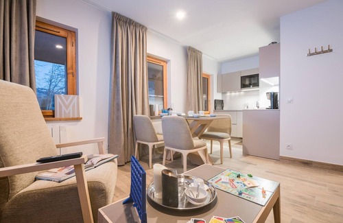 Praz-sur-Arly Apartment | Cozy Alpine Apartment in Praz-sur