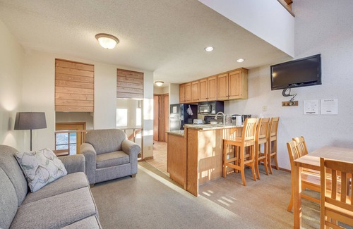 Lutsen House | Cozy Alpine Escape: Ski-In/Out at Lutsen Mtns