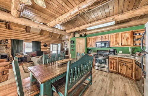 Alto Cabin | Cozy Alto Cabin on 2 Acres: Near Fishing & Skiing!