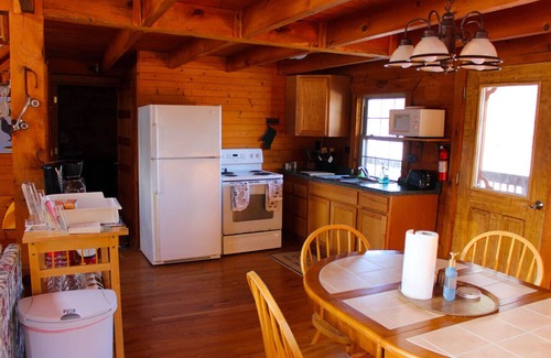 La Farge Cabin | Cozy Amish built cabin in the heart of the Kickapoo Valley Reserve State Park.