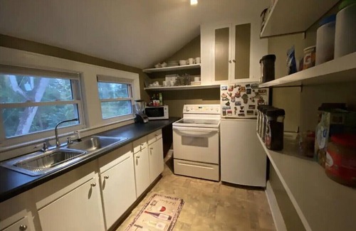 Columbia Apartment | Cozy and Amazing Duplex