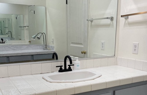 Chino House | Cozy and big bedroom with private bathroom
