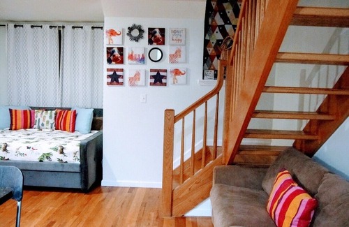 Ocean Hill Apartment | Cozy and Charming Brooklyn 1-Bedroom with Balcony