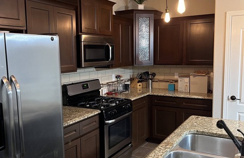 Biggs Field House | Cozy and Charming Home in El Paso Suburbs