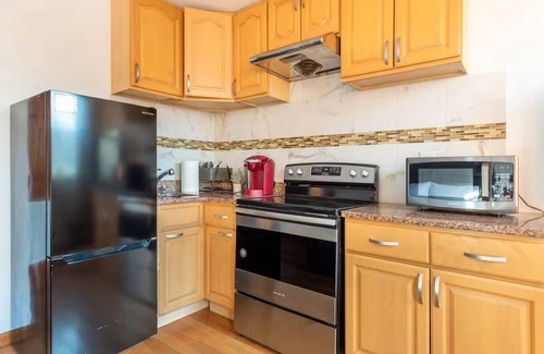 Queens Apartment | Cozy and charming studio brought by Zoller Stays. Comfortable and spacious