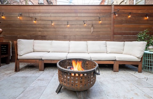 West Side Apartment | Cozy and Comfortable JC Apartment with yard