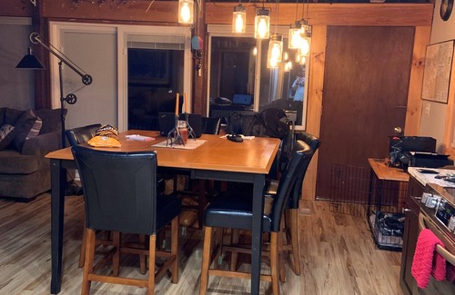 Union House | Cozy and Comfortable "A" Frame Chalet minutes from Downtown Wolfeboro