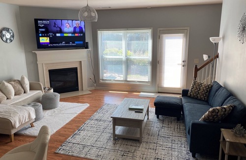 Lawrenceville House | Cozy and Comfy Charmer
