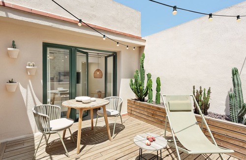 El Born Apartment | Cozy and elegant studio with terrace in the city center