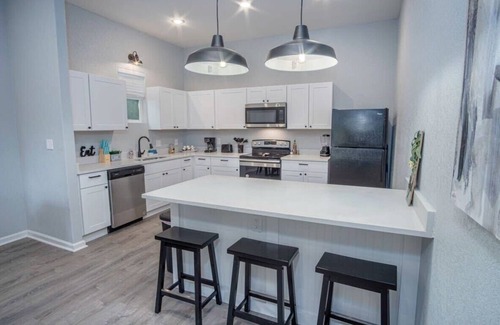 Nevada Street Apartment | Cozy and Lovely 2BR 2BA Apt#A Near Lively Downtown