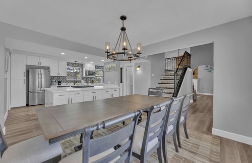 El Paso House | Cozy and Luxe Retreat: Pool and Stunning Views! Family-Friendly