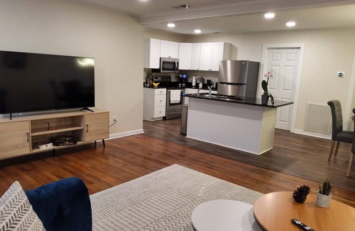 Driftwood House | Cozy and quiet getaway close to Park & Bay