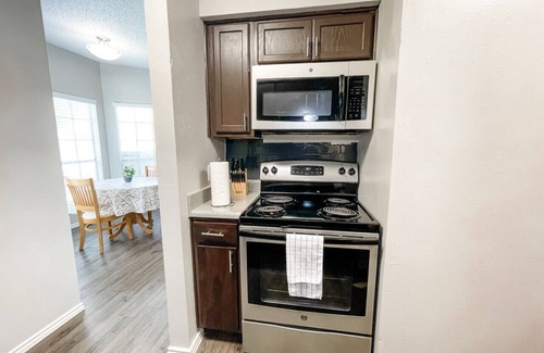 South Side Apartment | Cozy and Quiet, with Easy Access & Private Garage