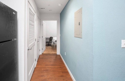 Greeley Apartment | Cozy Apartment 2 Blocks Away from UNC with Gym