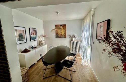 La Chamberte Apartment | Cozy apartment 75m2, garden, beach and center 15 min