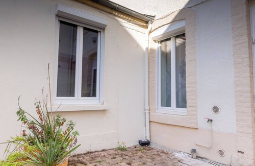 Reims City Centre Apartment | Cozy apartment-Centre ville Place d'Erlon- 5min Gare Centre - 2min TRAM