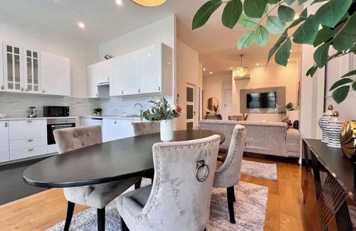 Brussels Apartment | Cozy Apartment for 9 Guests Brussels Midi Station
