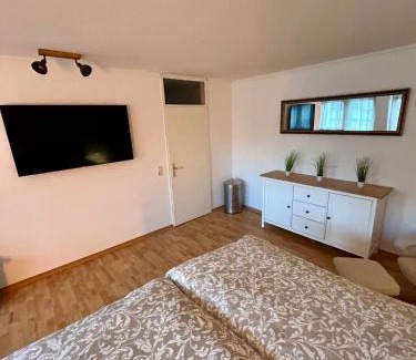 Bergheim Apartment | cozy apartment free parking AC