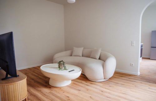 Celle House | Cozy Apartment Great Location Free Parking