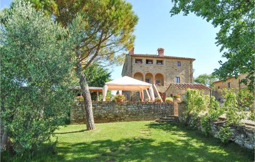 Ponte Buriano Apartment | Cozy Apartment In Ponte Alla Chiassa Ar