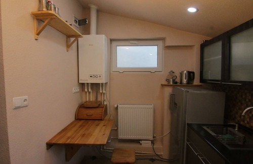 Sololaki Apartment | Cozy apartment in a quiet location in the old town