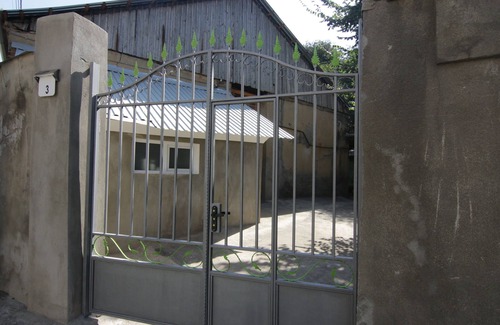 Sololaki Apartment | Cozy apartment in a quiet location in the old town