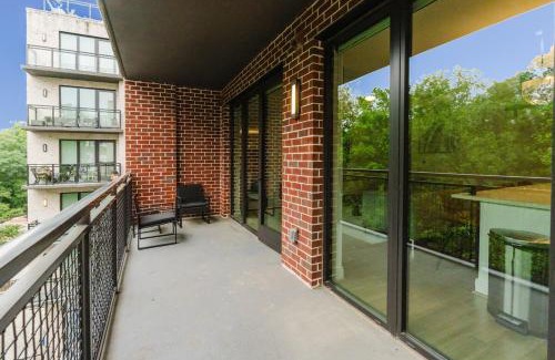 South Tuxedo Park Apartment | Cozy Apartment in Atlanta
