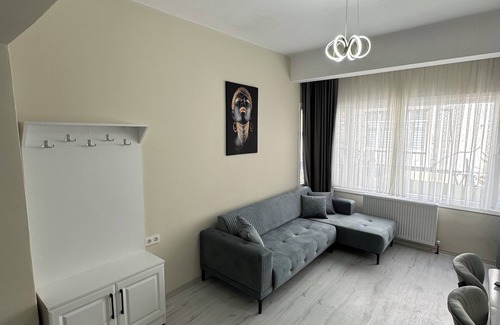 Bomonti Apartment | Cozy apartment in delightful Istanbul with AC, WiFi wıth great location